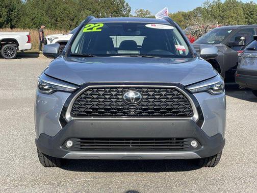 2022 Toyota Corolla Cross XLE
