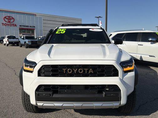 2025 Toyota 4Runner Hybrid Platinum