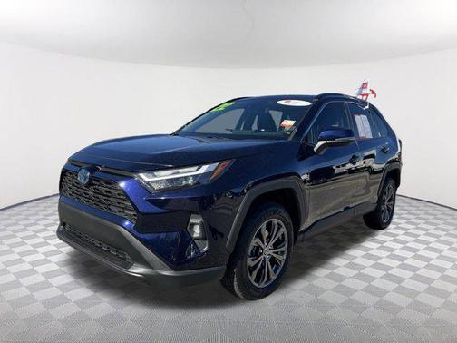 2022 Toyota RAV4 Hybrid XLE Premium