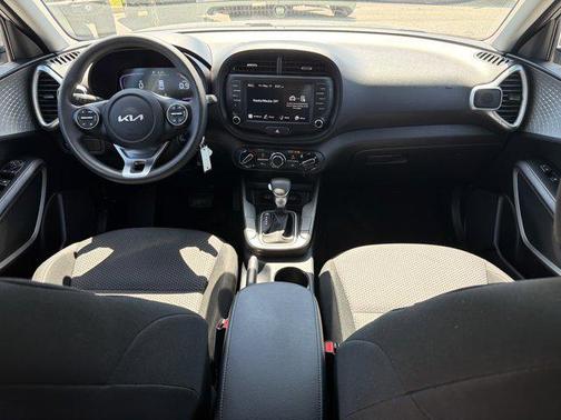 Steel Gray 2024 Kia Soul LX