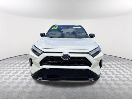 2022 Toyota RAV4 Hybrid SE