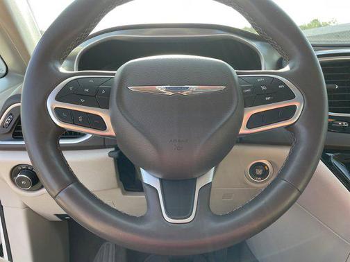 2018 Chrysler Pacifica Touring-L Plus