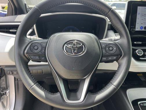 2025 Toyota Corolla XSE