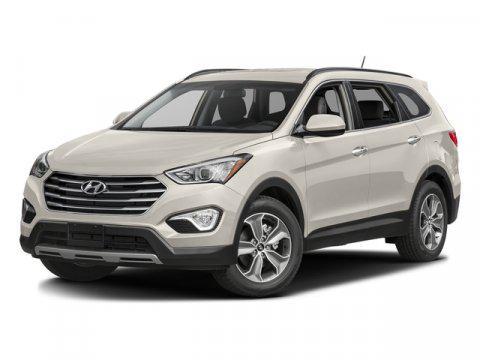 2016 Hyundai SANTA FE SE
