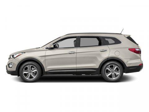 2016 Hyundai SANTA FE SE