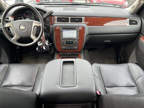 2013 Chevrolet Avalanche LTZ