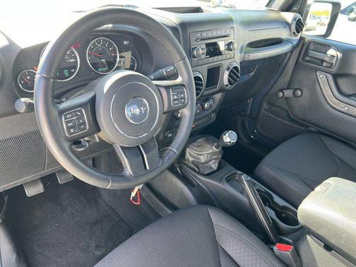 2017 Jeep Wrangler Sport