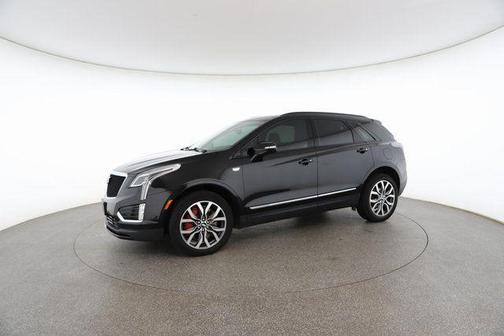2023 Cadillac XT5 Sport