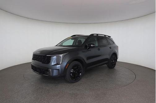 Gray 2024 Kia Sorento SX