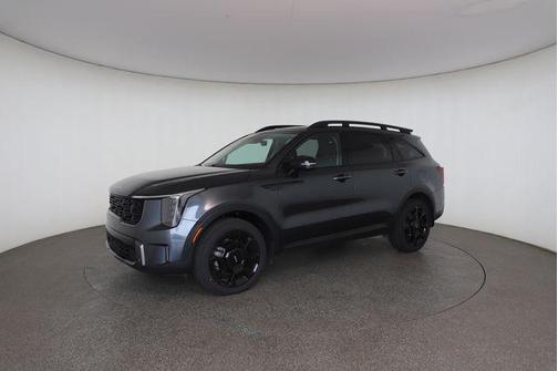 Gray 2024 Kia Sorento SX