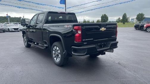 2023 Chevrolet Silverado 2500 Custom