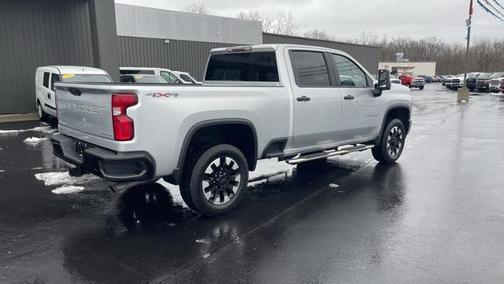 2020 Chevrolet Silverado 2500 Custom