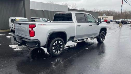 2020 Chevrolet Silverado 2500 Custom
