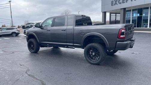 2022 RAM 3500 Limited Mega Cab 4x4 6'4' Box