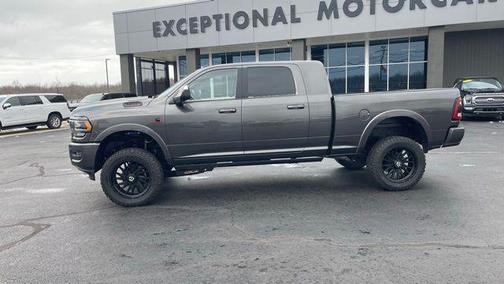 2022 RAM 3500 Limited Mega Cab 4x4 6'4' Box