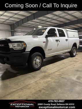 2020 RAM 2500 Tradesman Crew Cab 4x4 6'4' Box