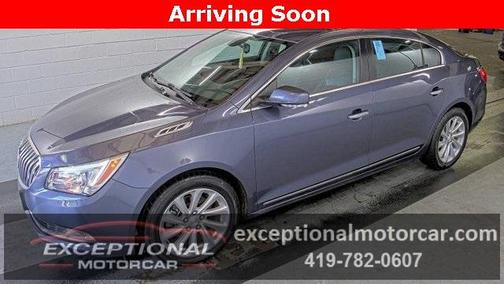 Photo 1 of 3 of 2015 Buick LaCrosse Leather