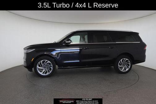 INFINITE BLACK MET CC 2025 Lincoln Navigator Reserve