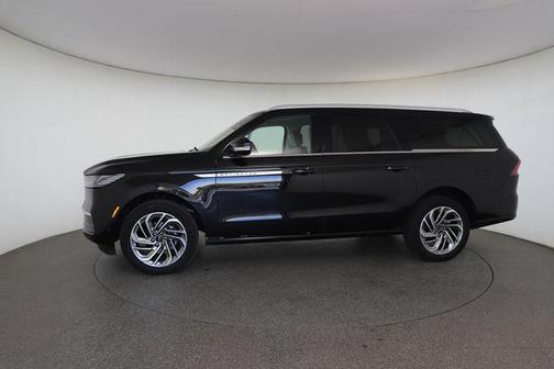 INFINITE BLACK MET CC 2025 Lincoln Navigator Reserve