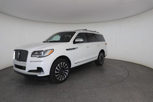 2024 Lincoln Navigator Black Label