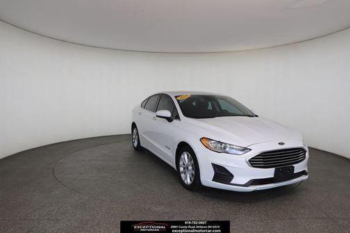 OXFORD WHITE 2019 Ford Fusion Hybrid SE
