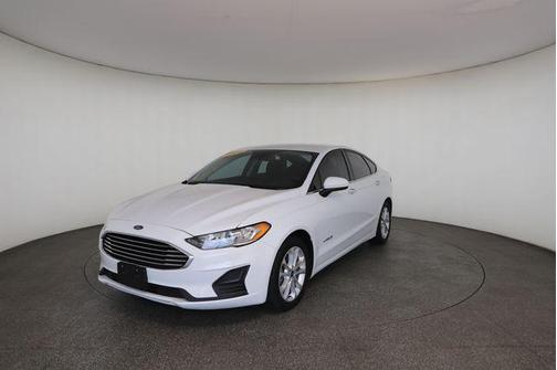 OXFORD WHITE 2019 Ford Fusion Hybrid SE