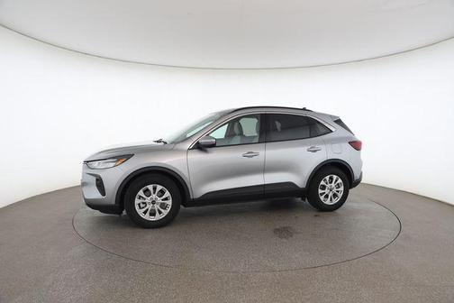 ICONIC SILVER METALLIC 2023 Ford Escape Active