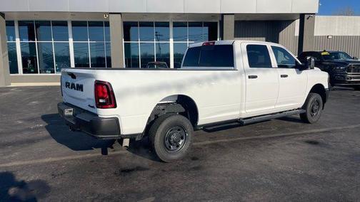 2025 RAM 2500 Tradesman Crew Cab 4x4 8' Box