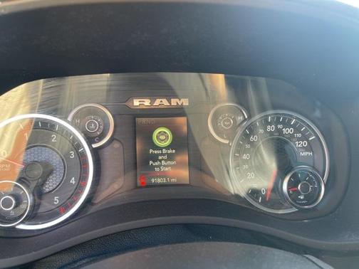 2024 RAM 2500 Big Horn Crew Cab 4x4 6'4' Box