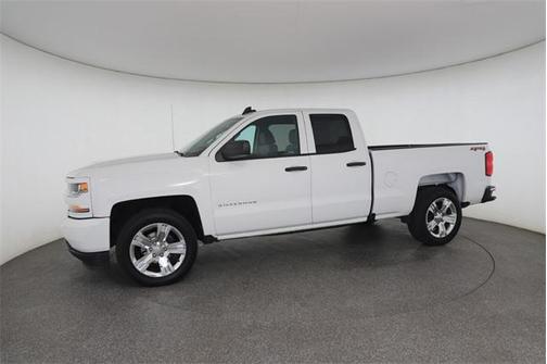 2018 Chevrolet Silverado 1500 Custom