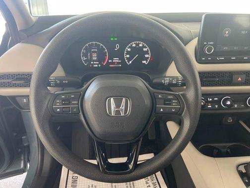 Nordic Forest Pearl 2023 Honda HR-V LX