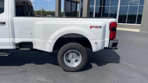 2023 Ford F-350 XL