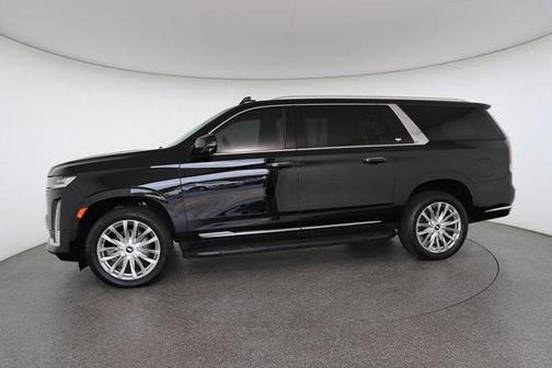 2022 Cadillac Escalade ESV Premium Luxury