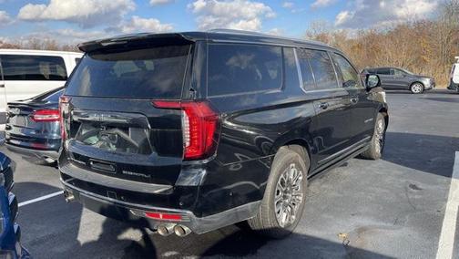 2023 GMC Yukon XL Denali Ultimate
