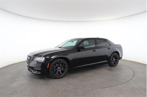 2019 Chrysler 300 S