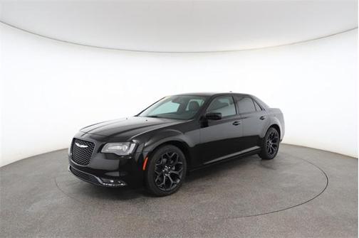 2019 Chrysler 300 S