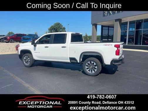Summit White 2023 Chevrolet Silverado 2500 Custom