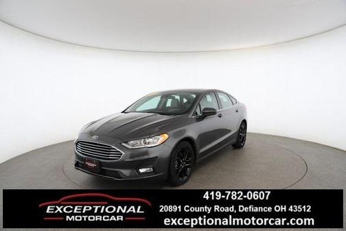 2020 Ford Fusion SE
