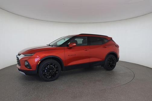 Cayenne Orange Metallic 2022 Chevrolet Blazer 2LT