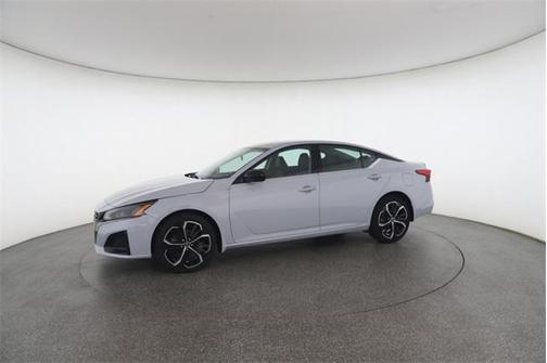 2023 Nissan Altima SR Intelligent AWD