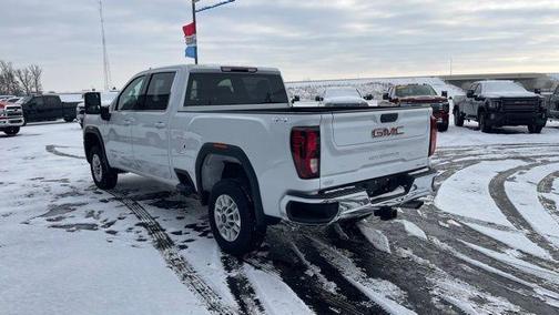 2024 GMC Sierra 2500 SLE