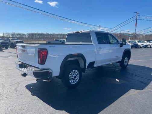 2024 GMC Sierra 2500 SLE