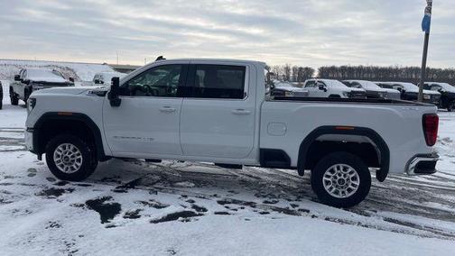 2024 GMC Sierra 2500 SLE