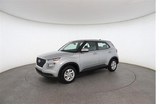 2021 Hyundai VENUE SE