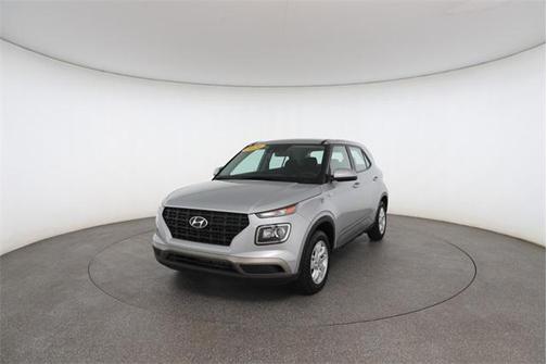 2021 Hyundai VENUE SE