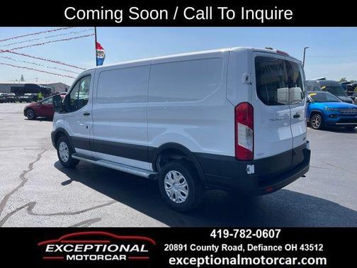 Oxford White 2025 Ford Transit-250 Base