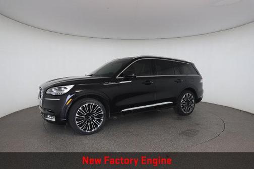INFINITE BLACK MET CC 2023 Lincoln Aviator Black Label AWD