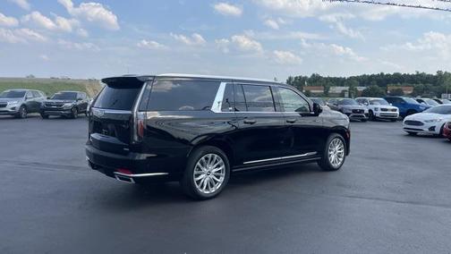 2023 Cadillac Escalade ESV Premium Luxury