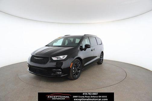 2025 Chrysler Pacifica Limited