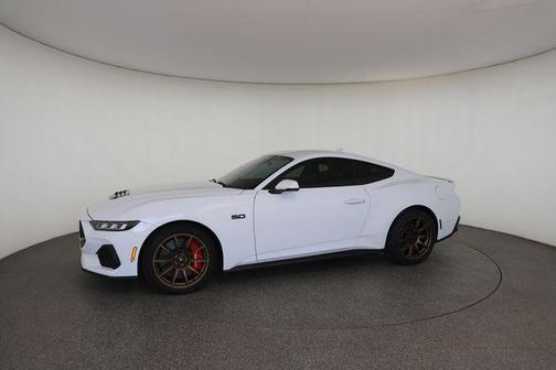 OXFORD WHITE 2024 Ford Mustang GT Premium